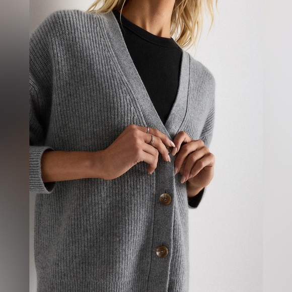 NWT Quince Mongolian Cashmere Fisherman Boxy Cropped Cardigan Sweater - Picture 3 of 6